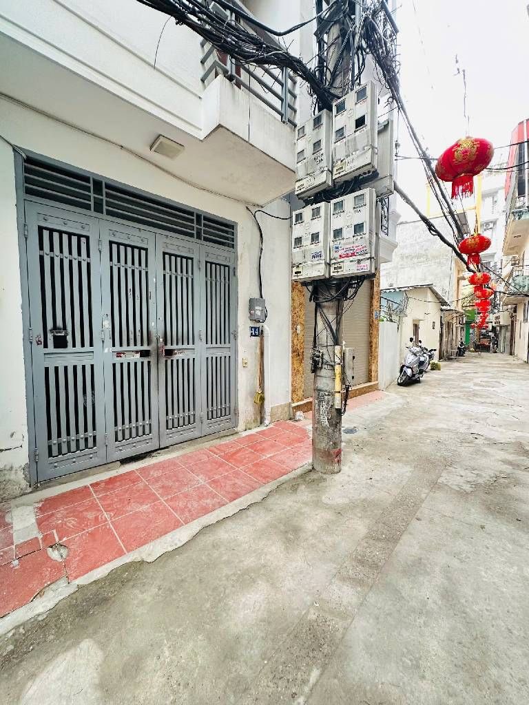 Bán nhà Hồ Tùng Mậu, dân xây, ngõ rộng thoáng sạch