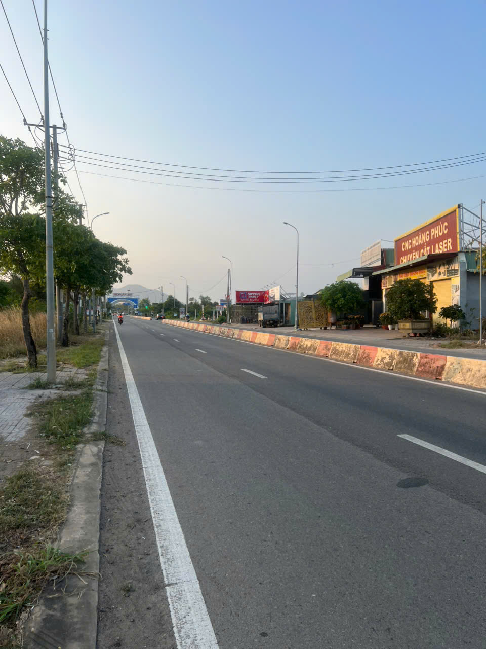 Bán gấp lô đất mặt tiền đường Tỉnh lộ 44A, thị trấn Long Điền, giá 2.6 tỷ