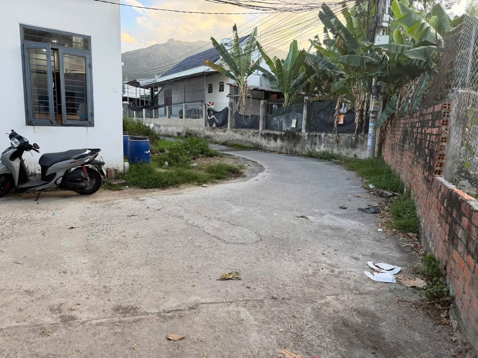 Bán lô đất Phước Điền, Phước Đồng, phường Nam Nha Trang, giá 2.4 tỷ