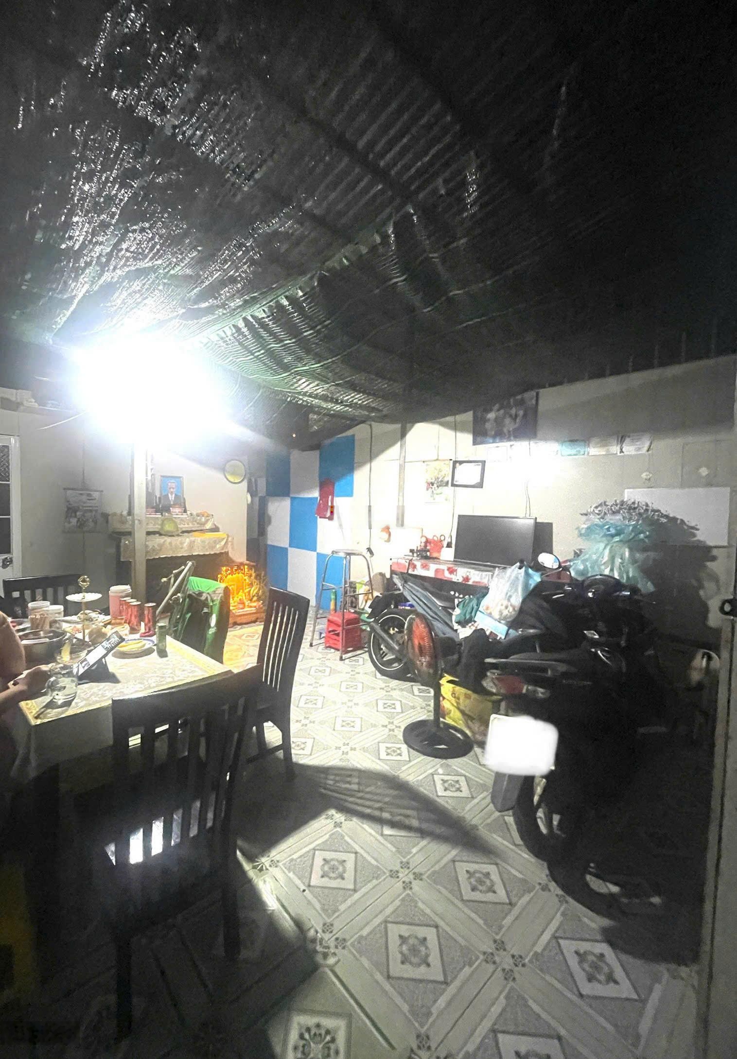 Chính chủ cần bán nhà hẻm Q7 sổ hồng riêng, giá 2,66 tỷ, công chứng sang tên ngay