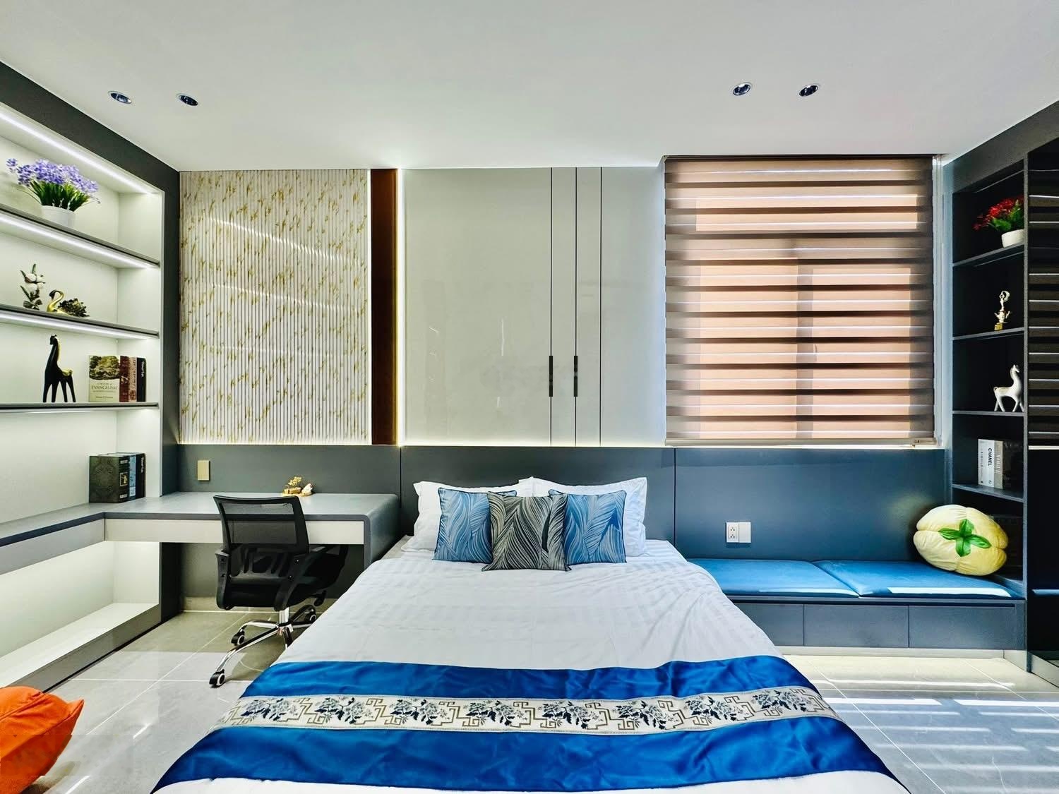 Giảm mạnh bán gấp đường 6m Phan Văn Hân,P17,Bình Thạnh giá 3Tỷ3/66m2 cho thuê 22tr gần cầu Bông