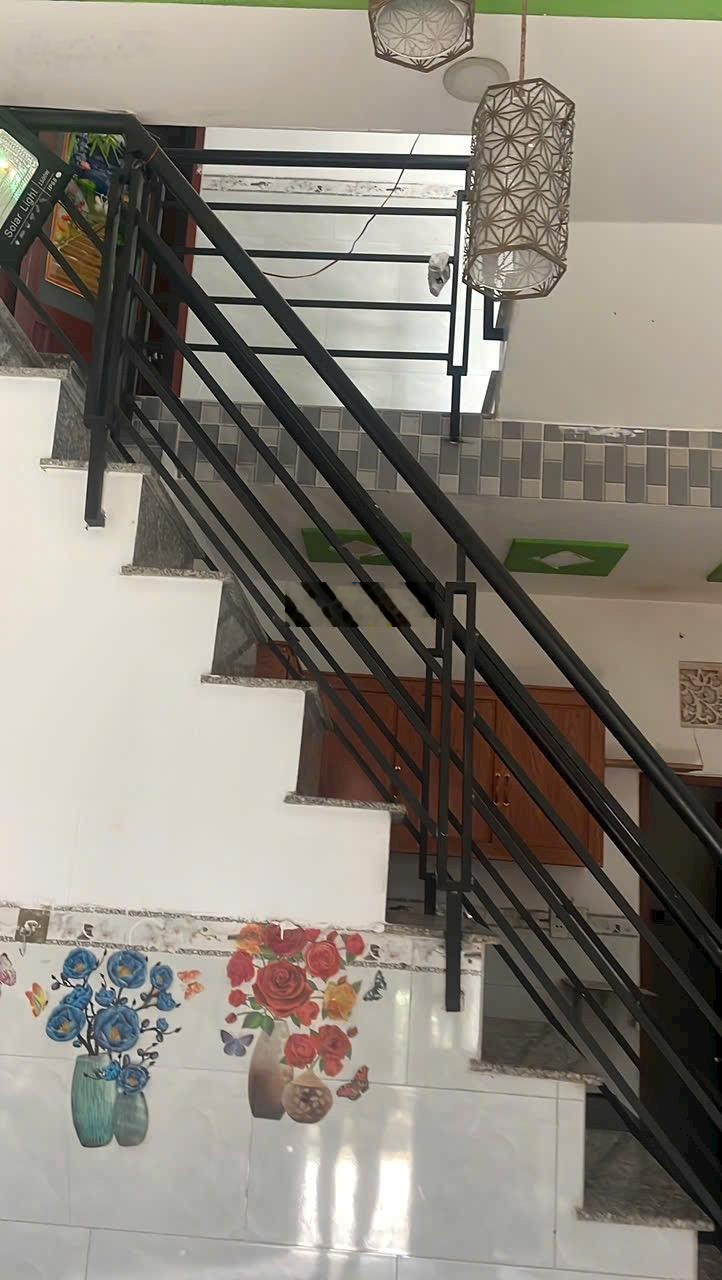 Cần bán nhà đang ở quận Bình Tân