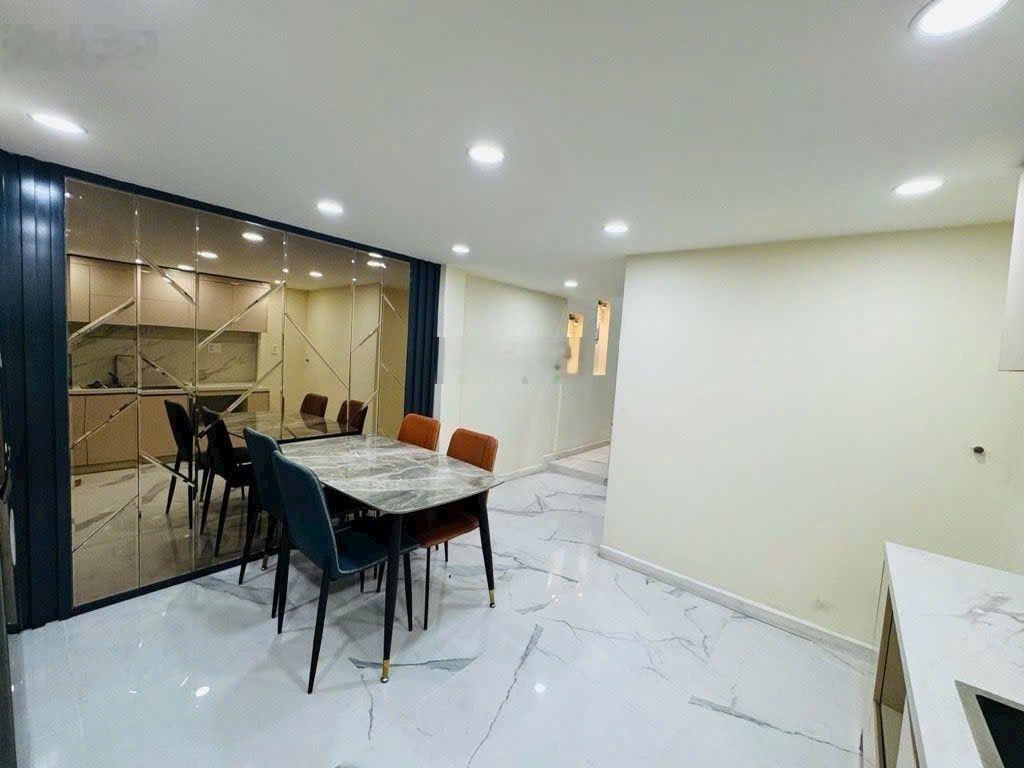 Bán nhà hxh dt 4m*10m 5ty450 2tầng phạm văn hai