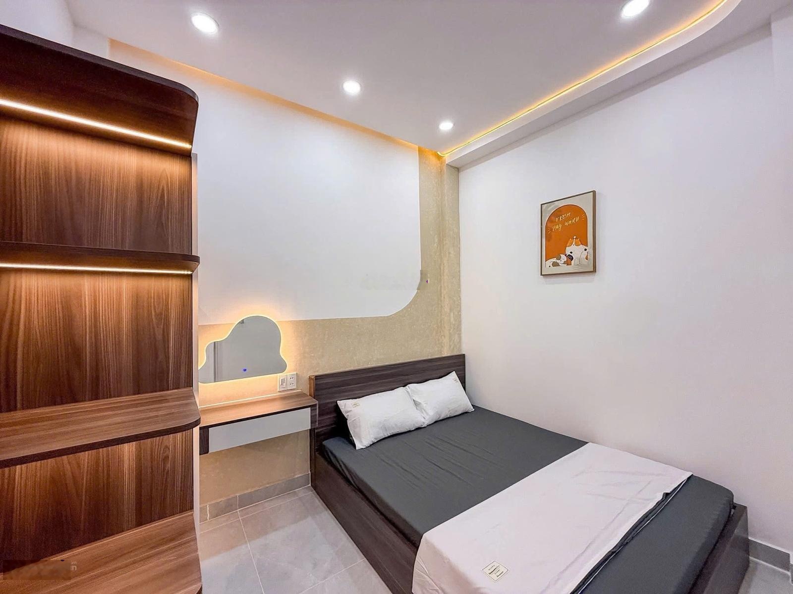 Ngay khu phố Vạn Kiếp, Bình Thạnh nhà mới đẹp hẻm 4m. DT: 50,8m2. Giá 2tỷ090. Công chứng ngay