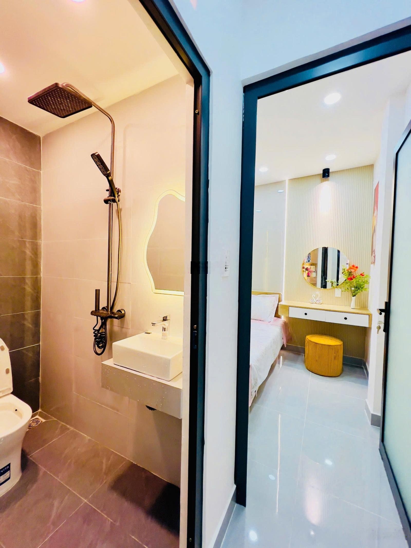 Tìm đâu ra nhà Bình Thạnh 55m2 giá chỉ hơn 2 tỷ ngay Nguyễn Xí