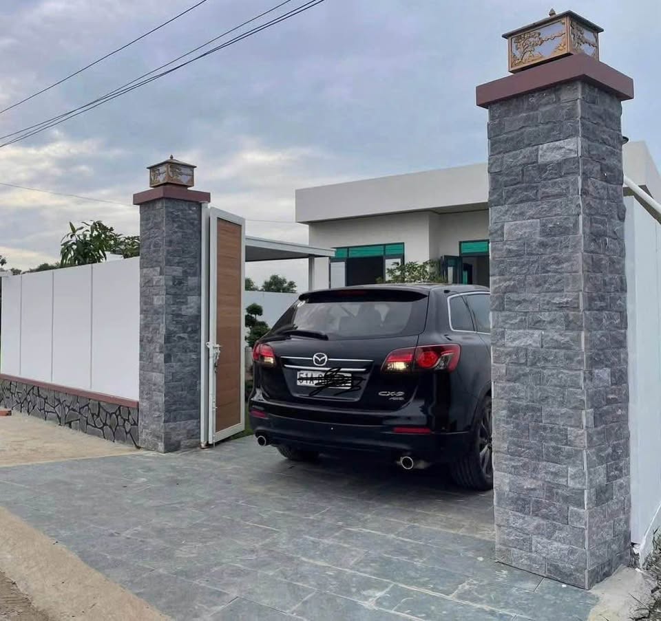 Ngôi nhà vườn Bình Chánh, giáp ranh Bình Tân, sổ hồng riêng, giá chỉ 1,39 tỷ