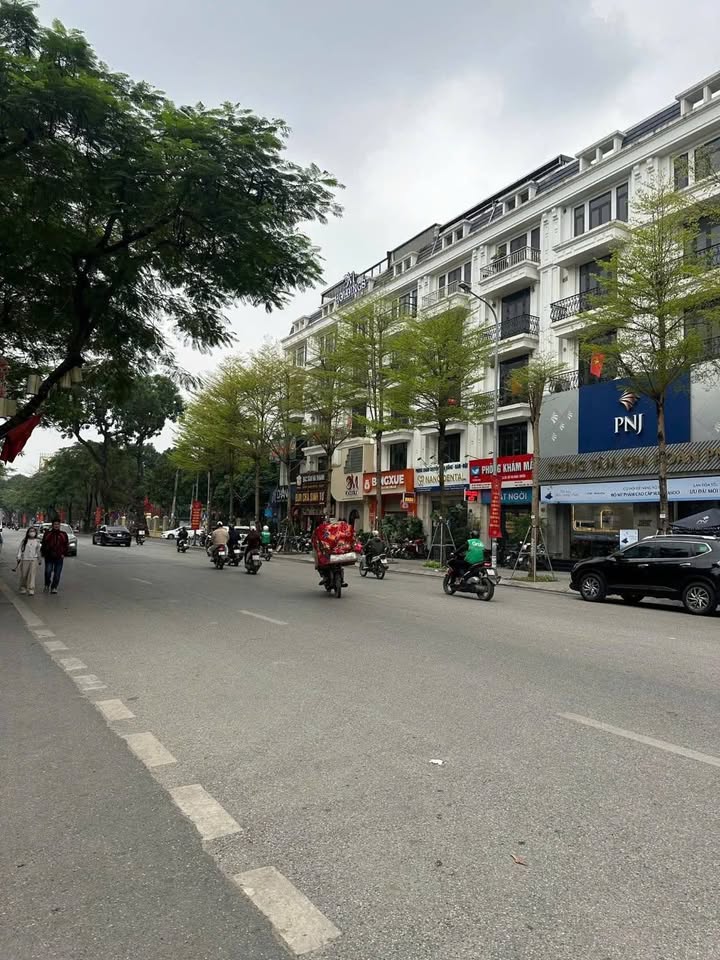 Bán đất quận Tây Hồ, thành phố Hà Nội, giá 13,8 tỷ