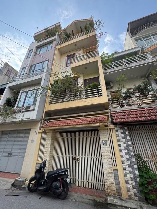 Bán nhà riêng quận Long Biên, thành phố Hà Nội giá 27 tỷ