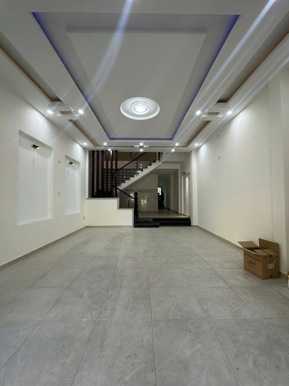 Cho thuê nhà riêng quận Liên Chiểu, thành phố Đà Nẵng, giá 12 triệu/tháng