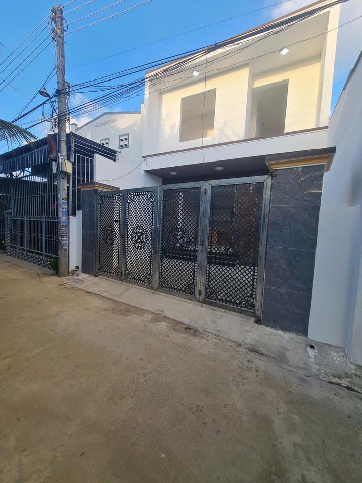 Bán nhà riêng huyện Diên Khánh, tỉnh Khánh Hòa, giá 2 tỷ