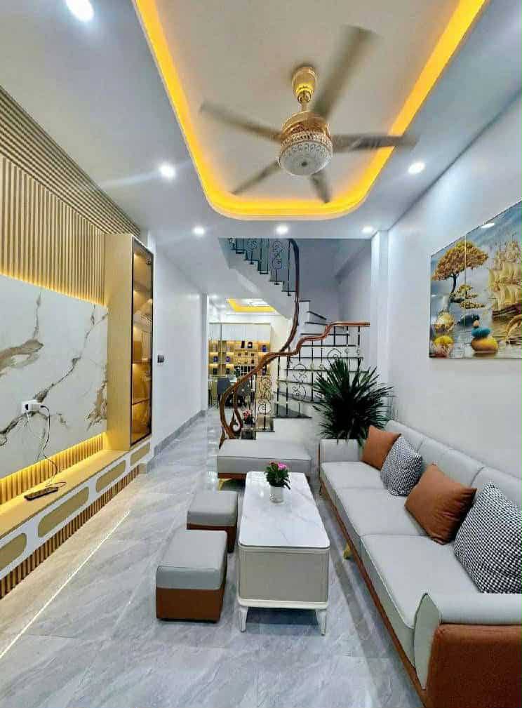 Bán nhà riêng huyện Thanh Trì, thành phố Hà Nội giá 10,3 tỷ