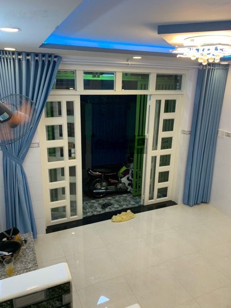 Bán NR 3PN, 2WC, 40m2, 1,85 tỷ, Huỳnh Tấn Phát, Nhà Bè, HCM, siêu hot