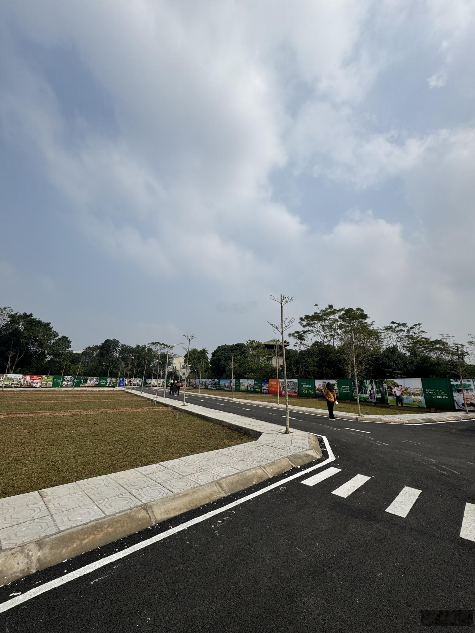 Phú Cát - Hoà Lạc hạ tầng đồng bộ giá chỉ 2 tỷ/100m2 full thổ cư hỗ trợ bank