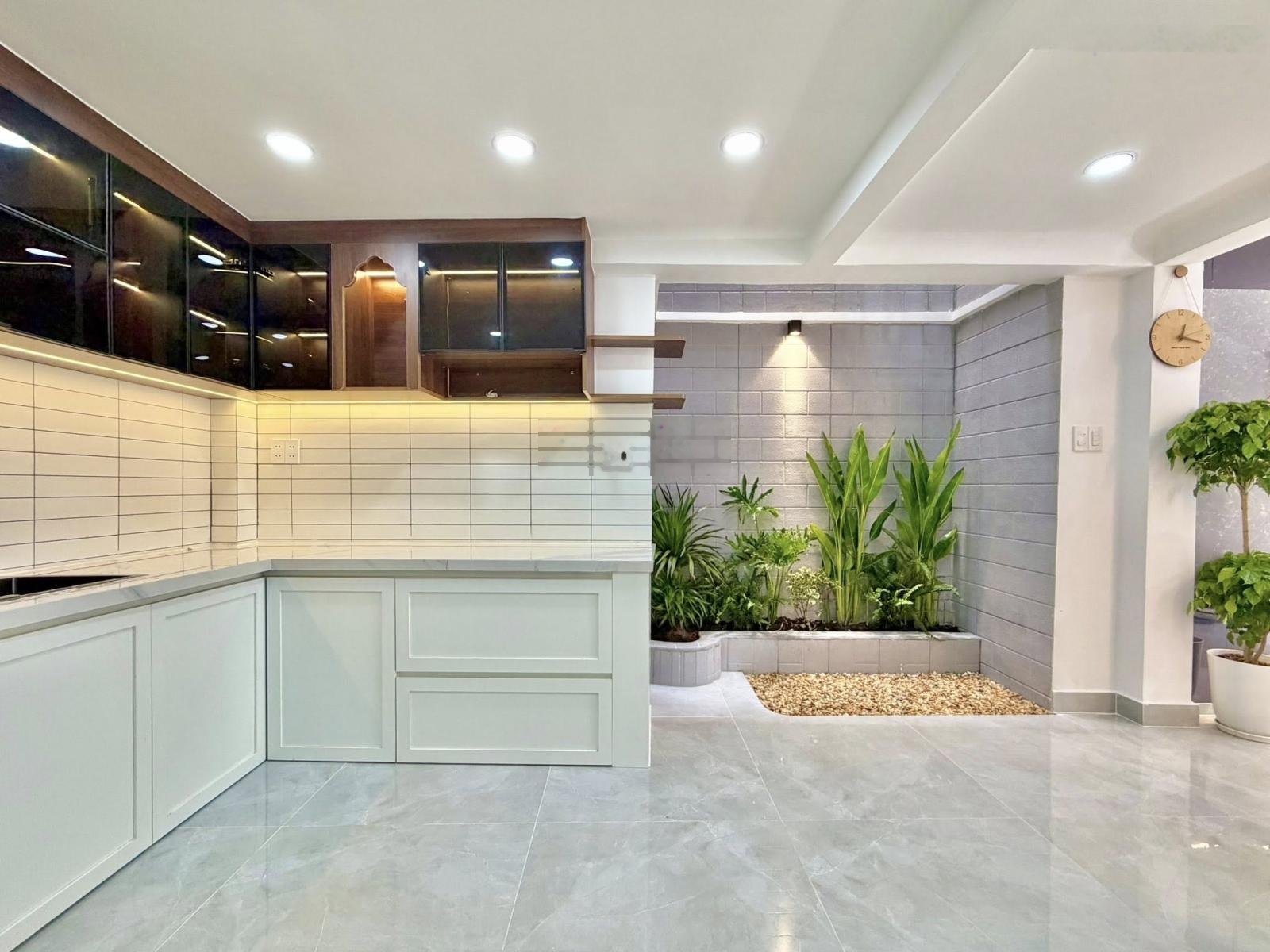 Siêu phẩm gò vấp - lê văn thọ - 40m2- 3 tầng - full nội thất - hẻm 3m thông 1 trục - giá chỉ 3.x tỷ