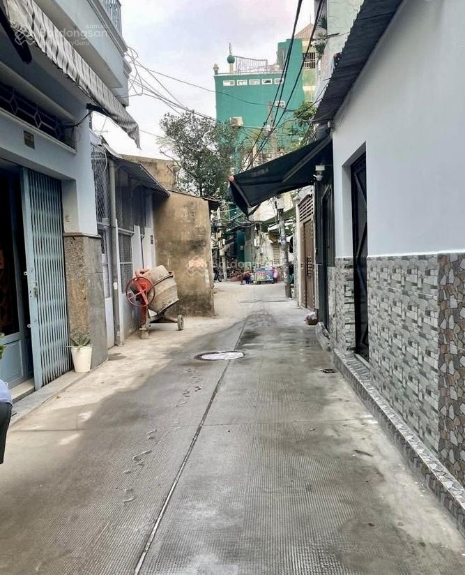 Nhà đẹp 2 tầng -36m2- lạc long quân ngang 4.5m chỉ 4.x tỷ- thương lượng