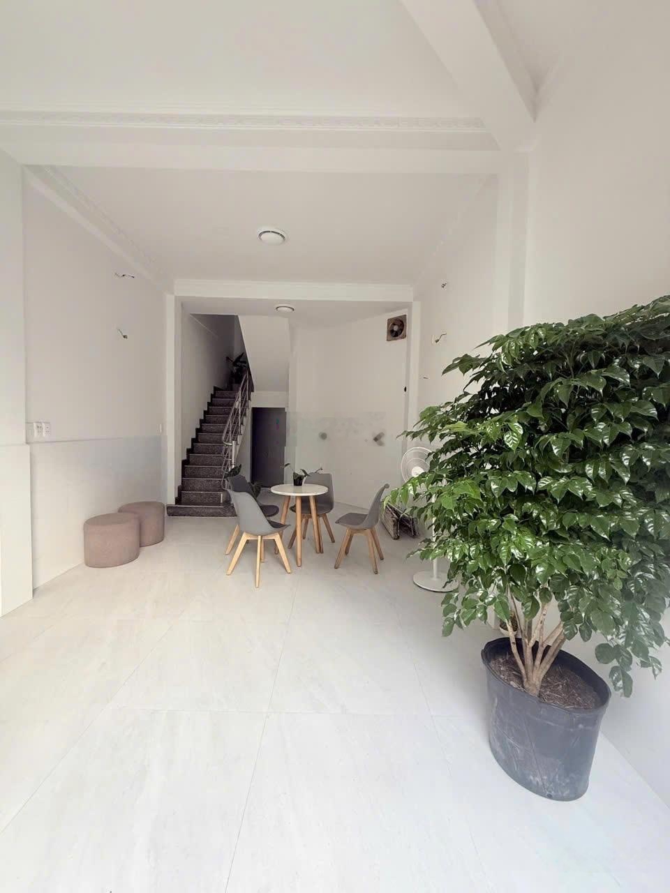 Mặt tiền trương hán siêu - dòng tiền sẵn 45tr/th - không lộ giới