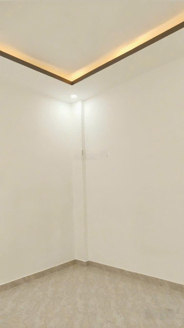 Bán nhà gần mặt tiền đường lê văn lương - quận 7