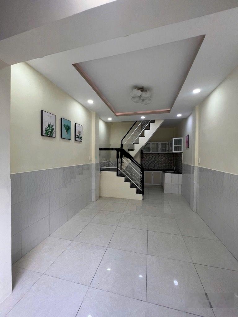 HXH Chu Văn An, 1 trệt 2 lầu chỉ 4.5 tỷ