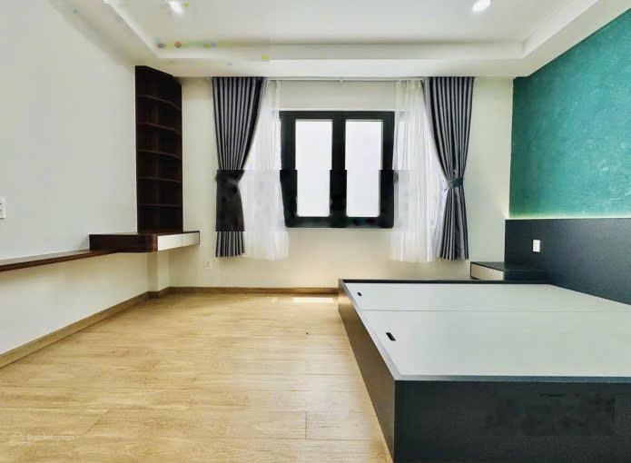 Chú Mạnh bán nhà chính chủ Lê Lai - Quận 1. Giá 4tỷ690/88m2 gần công viên 23/9. Đang cho thuê 36tr