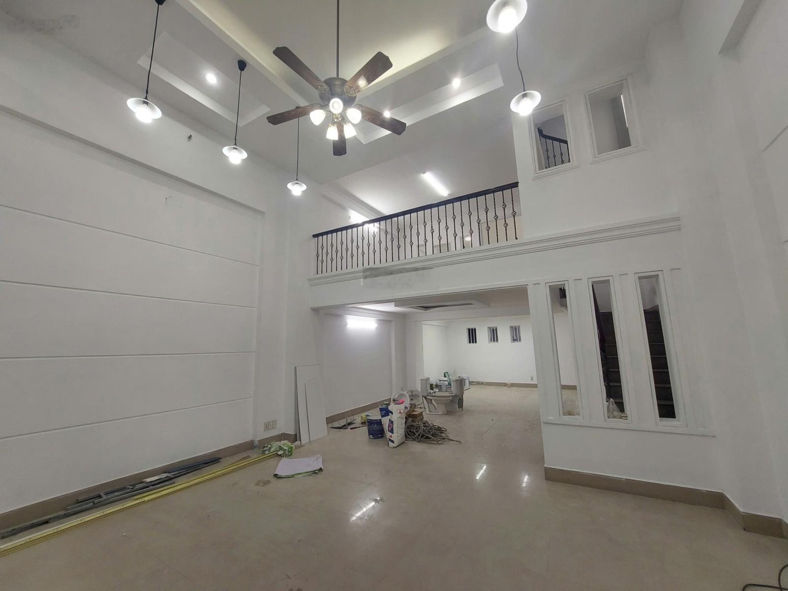 Cho thuê nhà phố thuận tiện kinh doanh hoặc mở VP mặt tiền Đường số 2 giá cực tốt