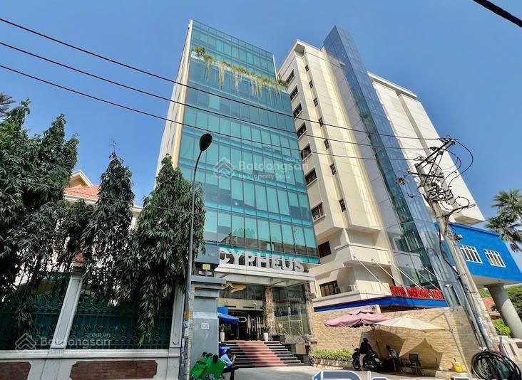 Tòa nhà mặt tiền nguyễn thị thập quận 7