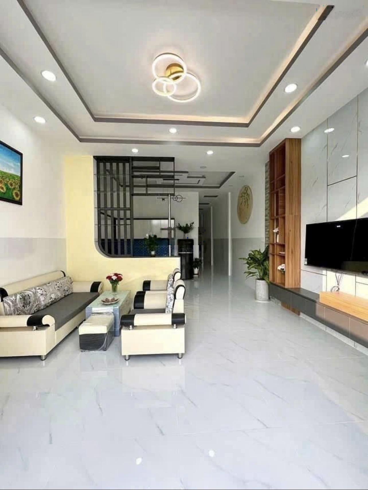 Cô hương cần bán nhà gấp căn nhà ở dinh dức thiện bình Chánh