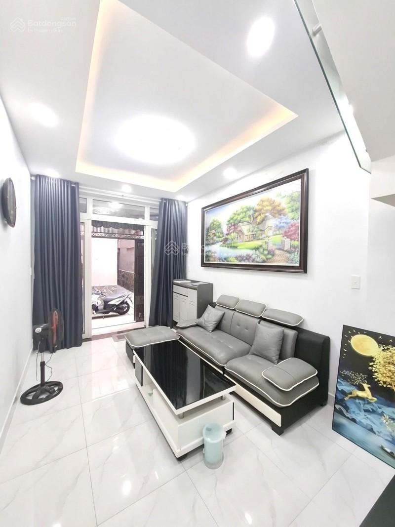 Nhà đẹp Quận 1, full nội thất - 6,98 Tỷ