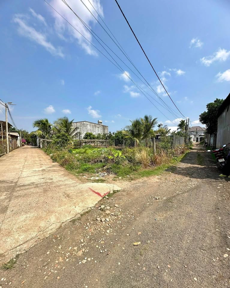 Bán đất hẻm 502 thông qua hẻm 484 Trần Phú, Cư M'gar, hẻm rộng, ô tô tải ra vào thoải mái, giá 2.38 tỷ