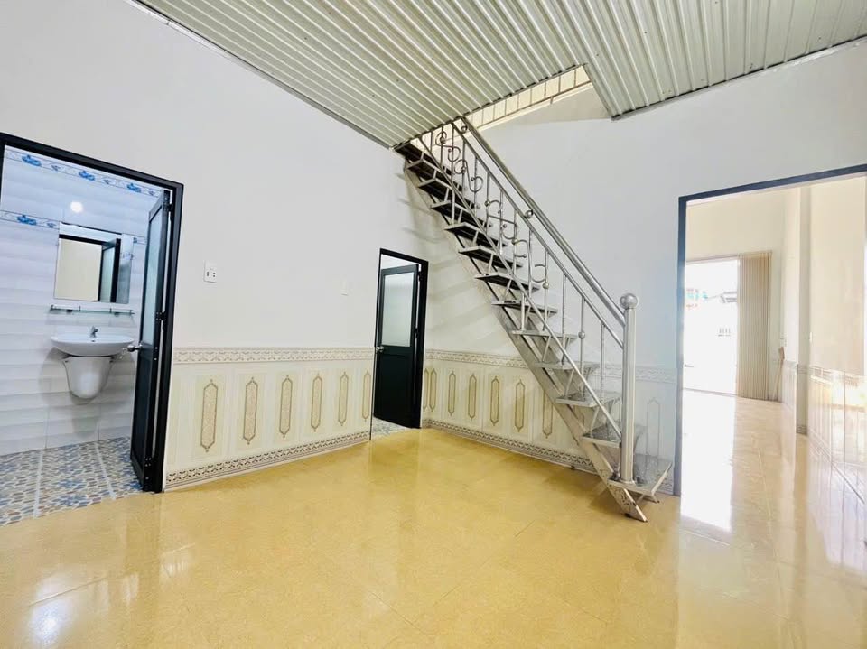 Bán nhà riêng thành phố Buôn Ma Thuột, tỉnh Đắk Lắk giá 2,69 tỷ