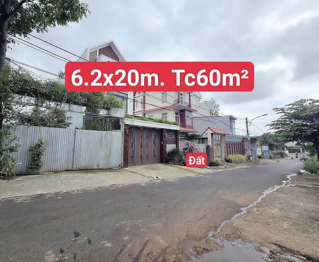 Bán đất mặt tiền đường Lương Thế Vinh, trung tâm Buôn Ma Thuột, giá 4.45 tỷ