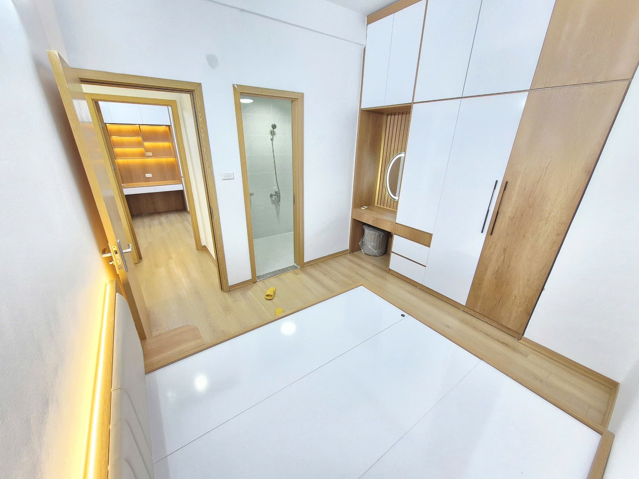 Bán căn góc toà CT2B khu đô thị Xa La, Hà Đông, 65m2, 2 phòng ngủ, giá 4.59 tỷ