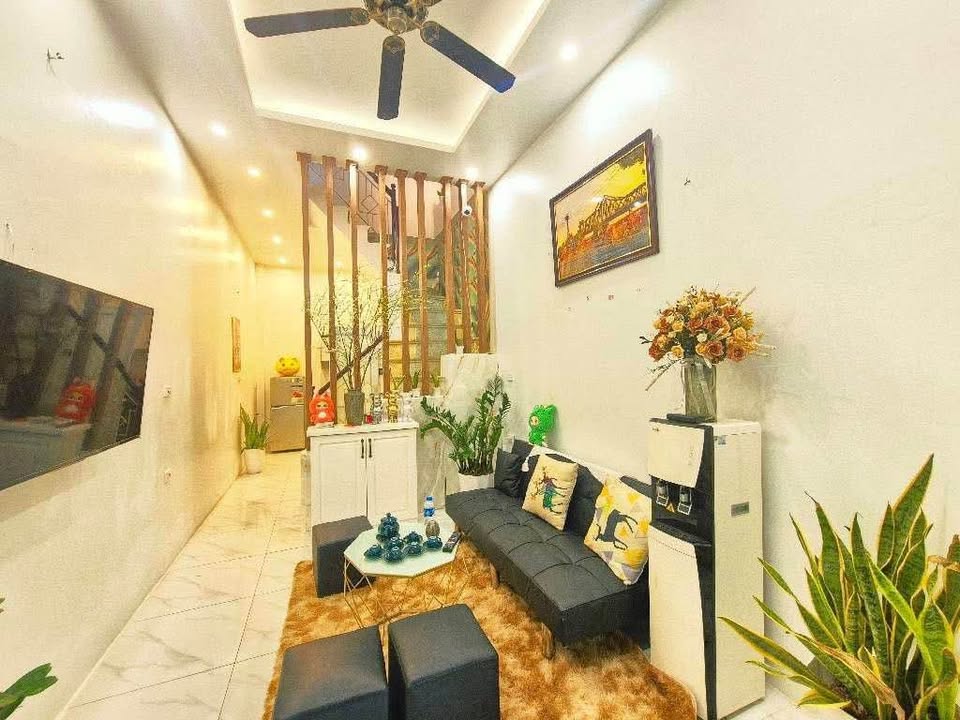 Bán nhà riêng quận Tây Hồ, thành phố Hà Nội, giá 8 tỷ