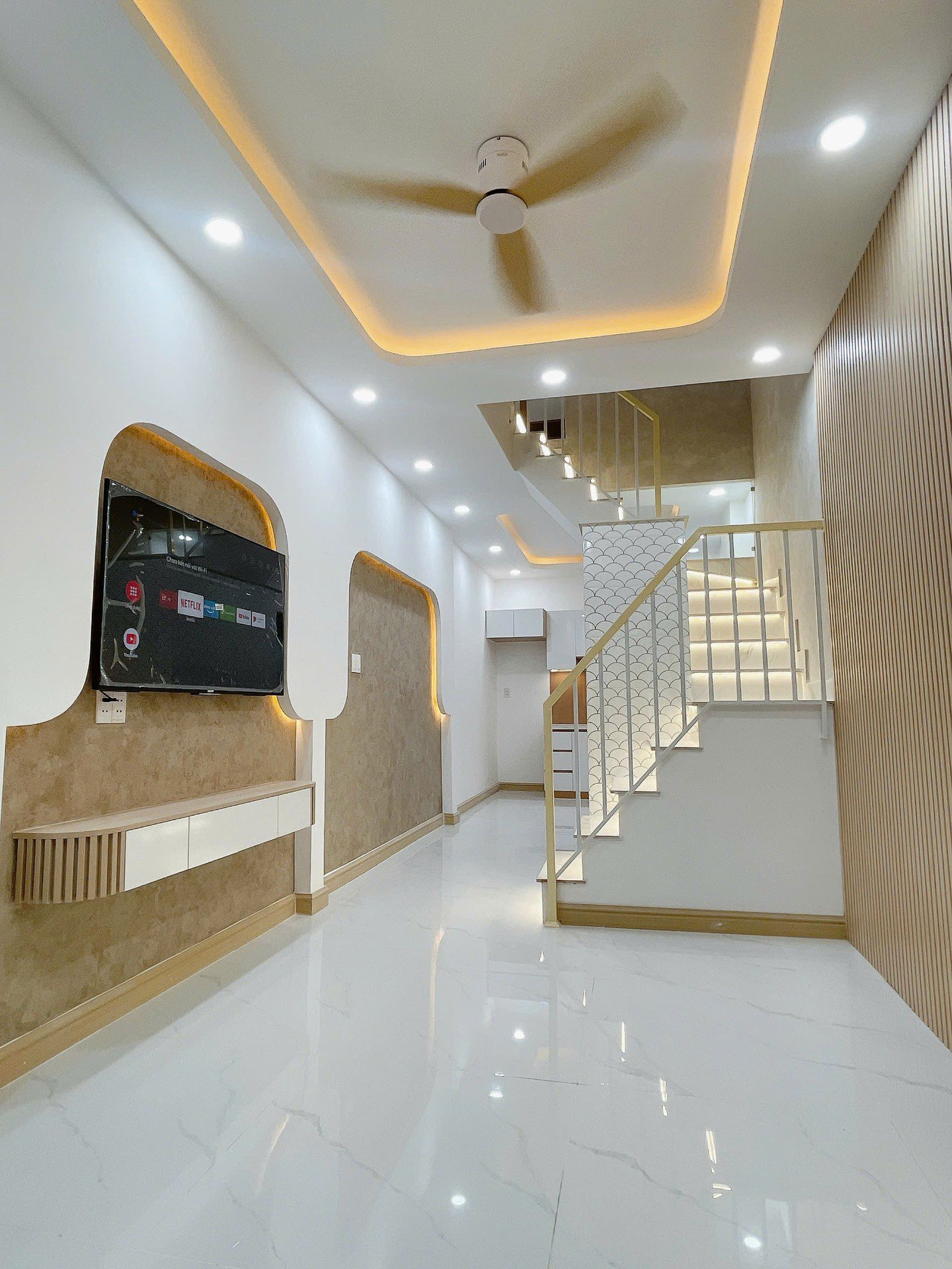 Bán nhà 2 tầng đẹp tại Quang Trung, An Hội Tây, Gò Vấp, 27m2, nội thất xịn, giá 3.99 tỷ