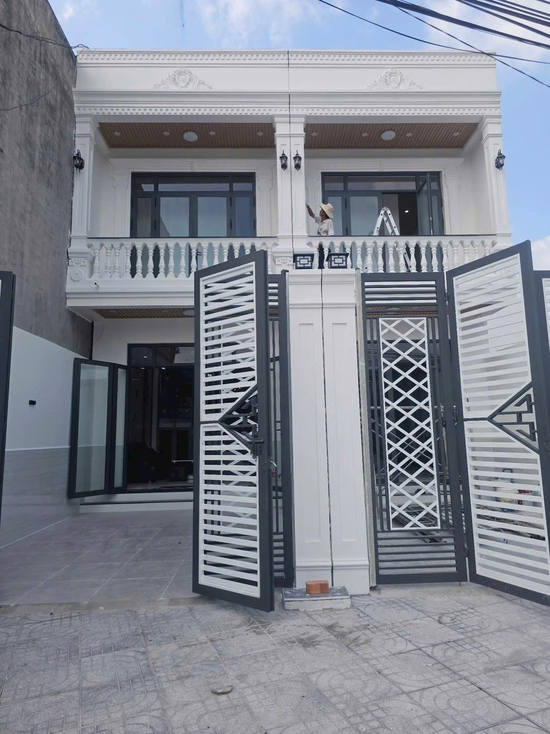 Bán nhà trệt lầu mặt tiền đường Vàm Trư, Rạch Giá, An Giang, giá 2.5 tỷ