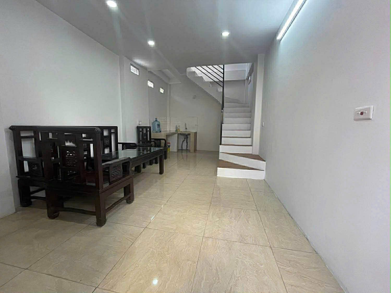 Bán đất tặng nhà tạo dòng tiền tại trung tâm Đông Anh, đường 3.5m, xe ô tô vào tận nhà