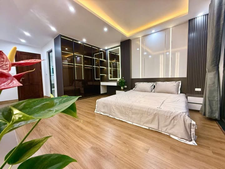 Bán nhà Trường Chinh, Thanh Xuân, 44m2, mặt tiền 7m, 6 tầng, thang máy