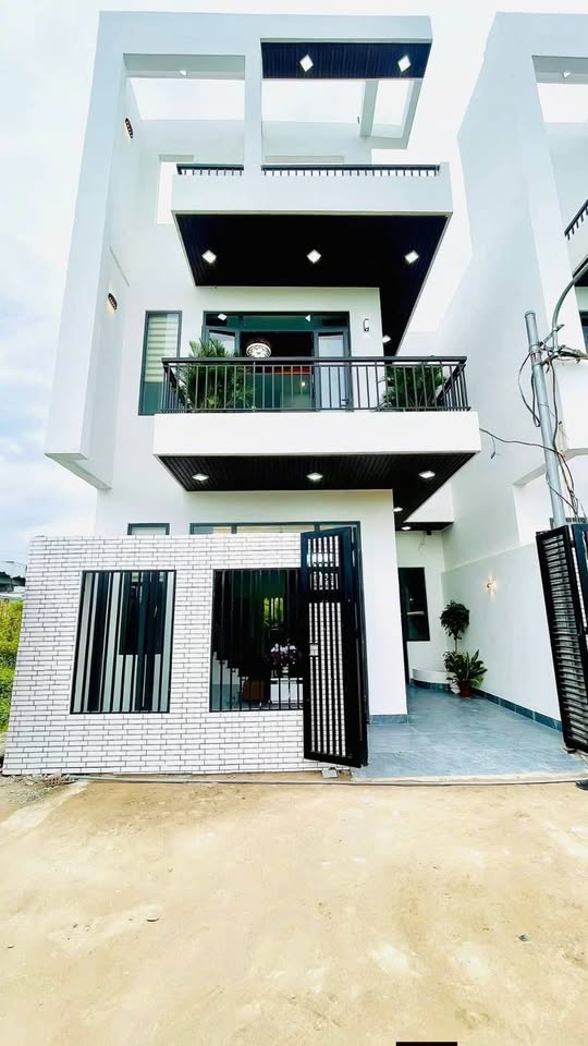 Bán căn 2 tầng 2 mê kiệt 584 Tôn Đản, Thanh Khê, Đà Nẵng, giá 4.85 tỷ