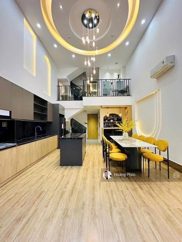 Chính chủ bán nhà Quận Bình Thạnh, giá 3TỶ750/83m2, đường ôtô 6m Điện Biên Phủ, có thang máy 450kg