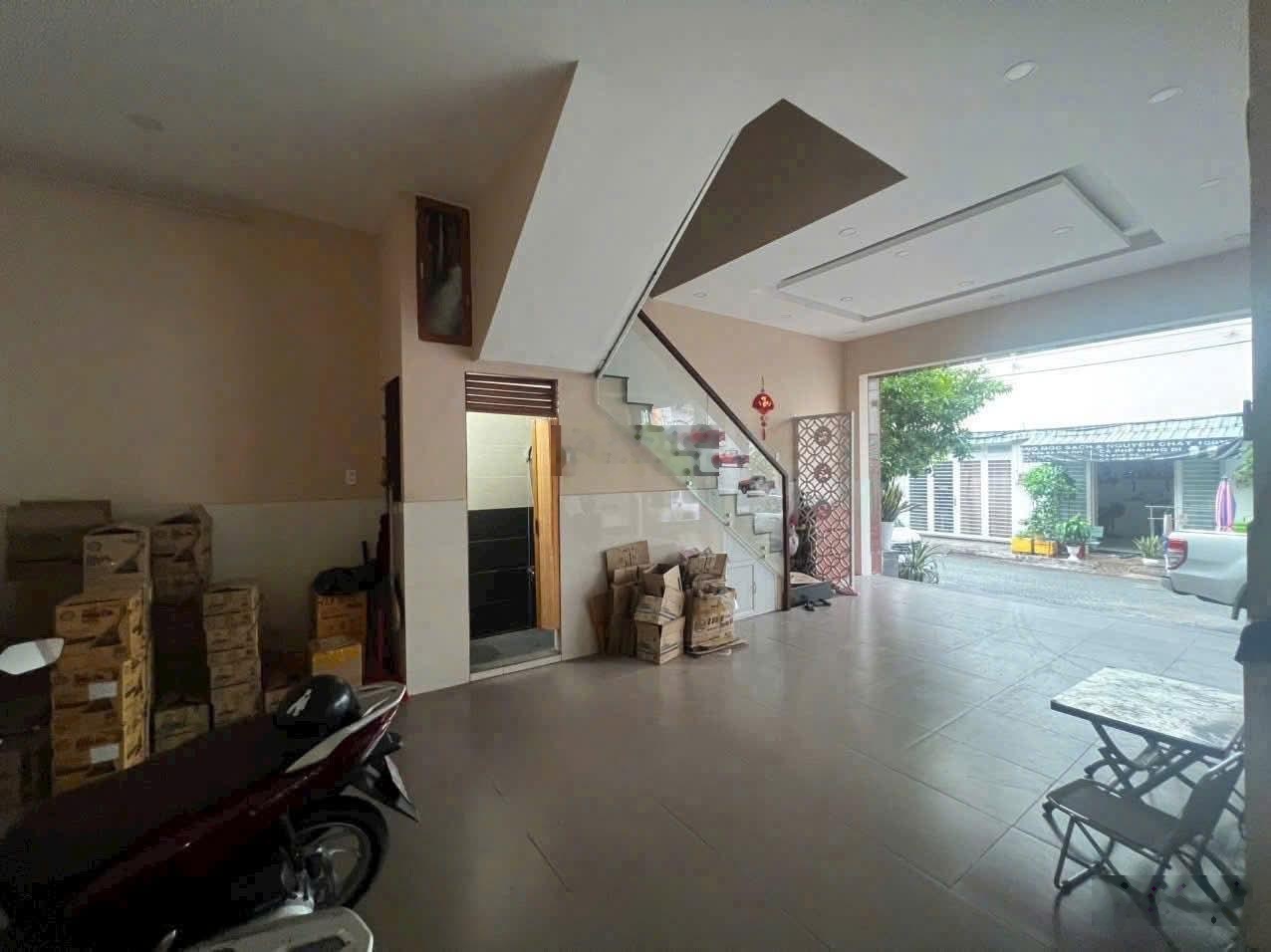 Nhà ngộp cuối năm 66m2 giá 3tỷ66 đường Vạn Kiếp-Bình Thạnh gần THCS Hà Huy Tập đang cho thuê 24tr