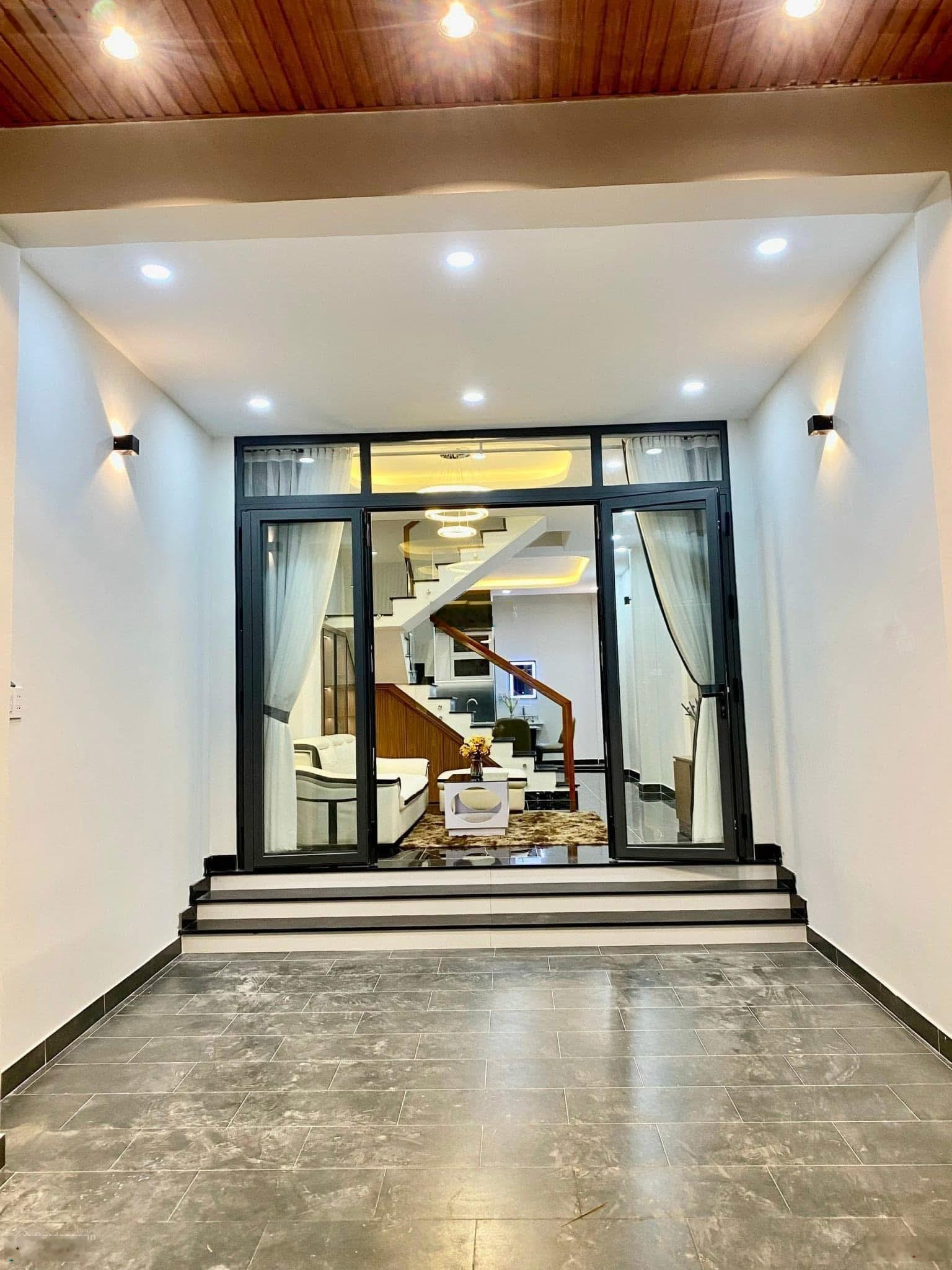 Nhà đẹp giá tốt Vườn Chuối, Quận 3, DT 59,8 m2, Giá 2Tỷ890 hàng hiếm tại uy tín