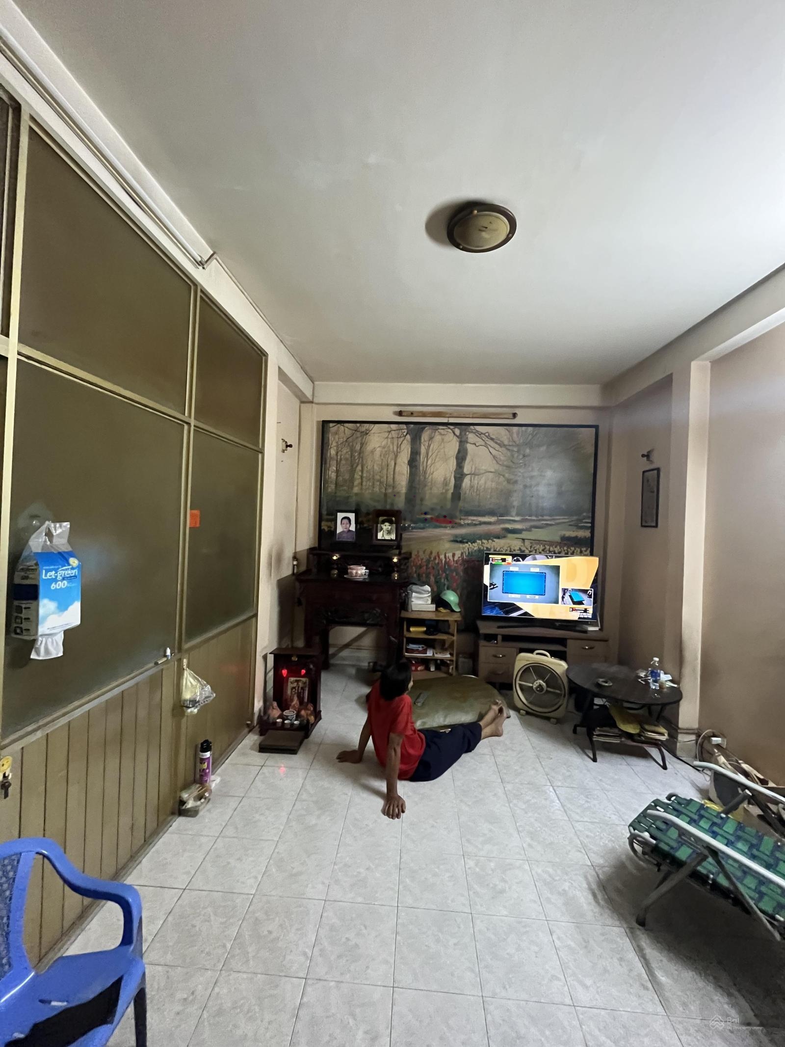 Bán nhà 3pn Hai Bà Trưng Quận 1 ra Mặt Tiền 10m