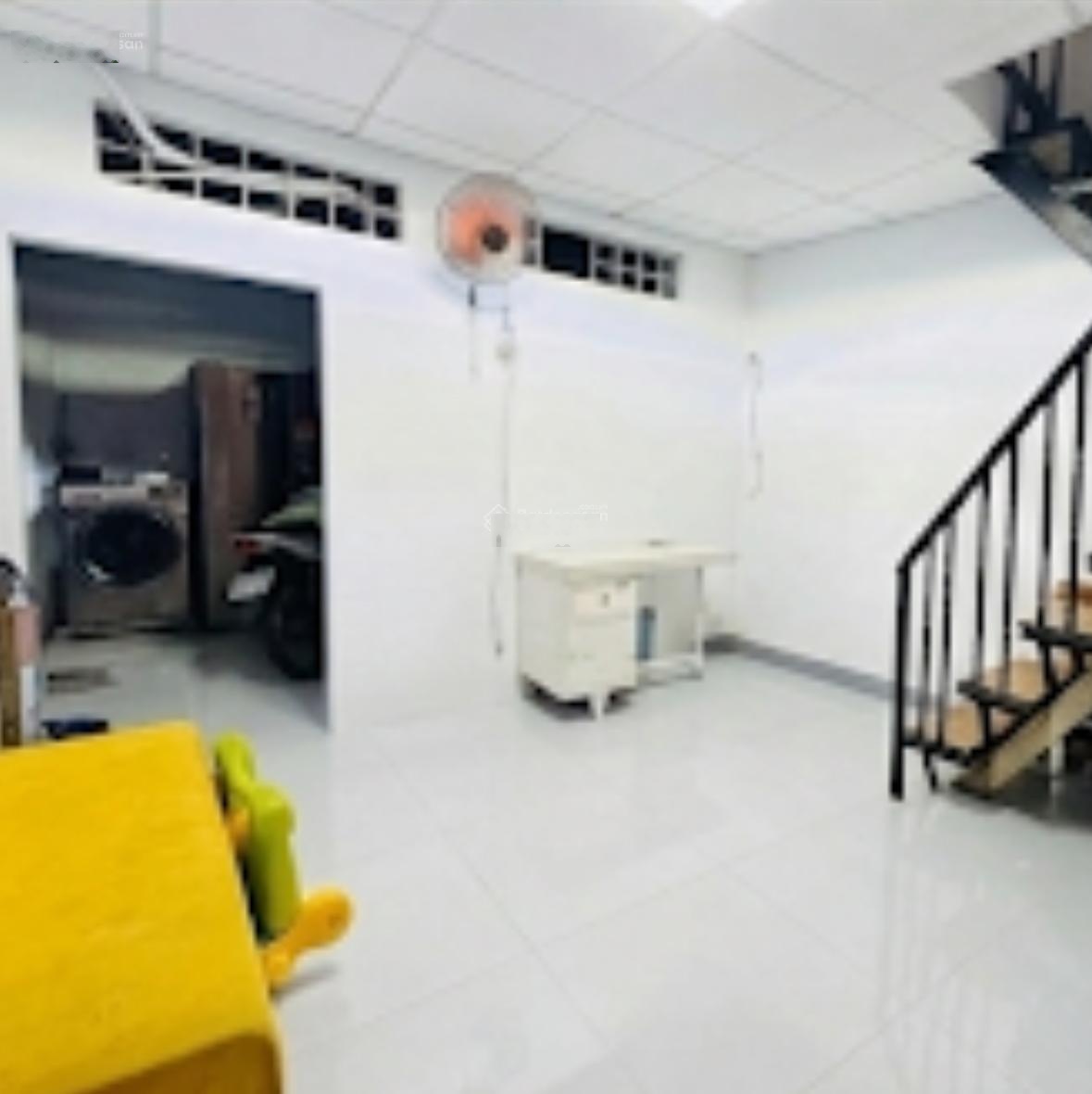 Bán nhà đinh bộ lĩnh 3 tầng 28m khu an ninh giá chỉ hơn 3 tỷ