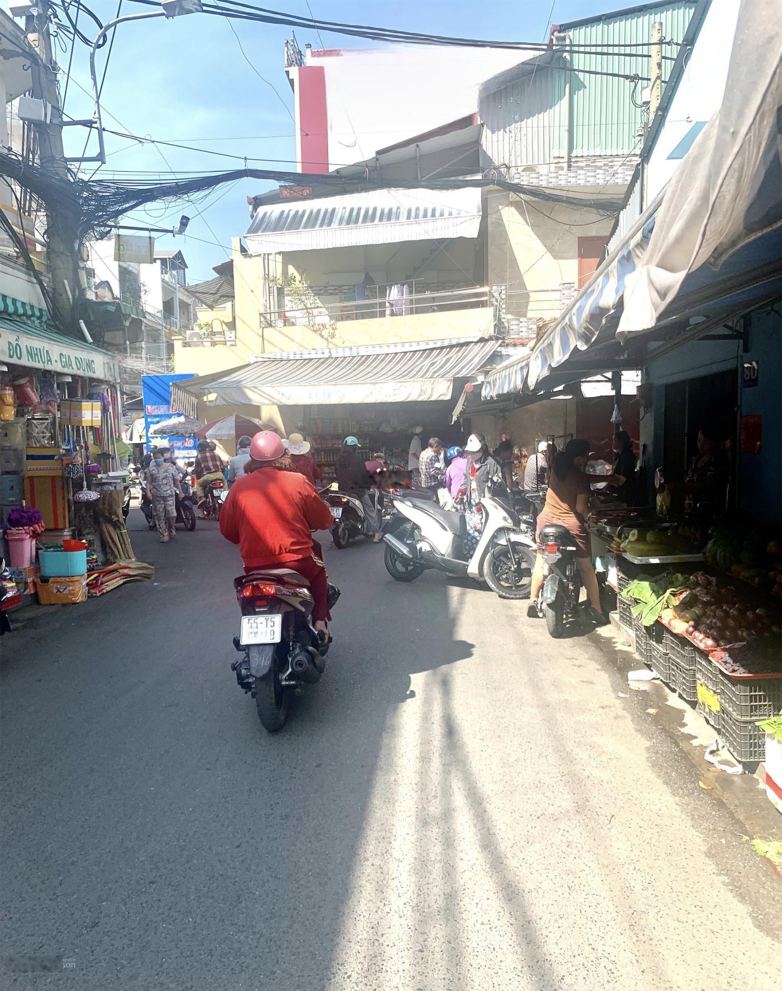 Ngân Hàng Thanh Lý chốt 790 triệu nhà trong Chợ y hình, đường Trần Đại Nghĩa. 80m2. Đã có sổ riêng