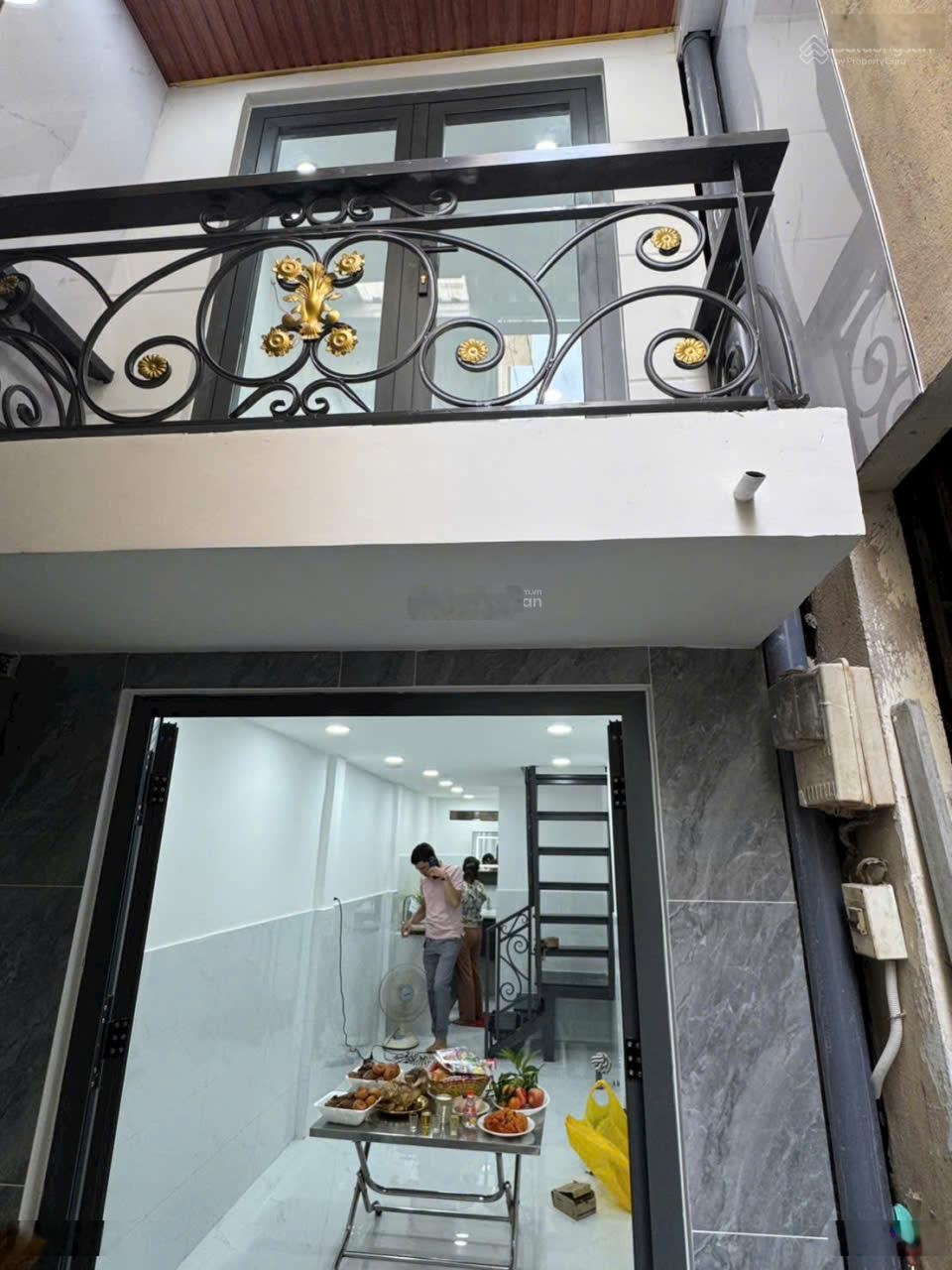 Bán nhà riêng tại 997 Trần Xuân Soạn, Tân Hưng, Q7, 1,88 tỷ, 15 m2, giá tốt, chính chủ