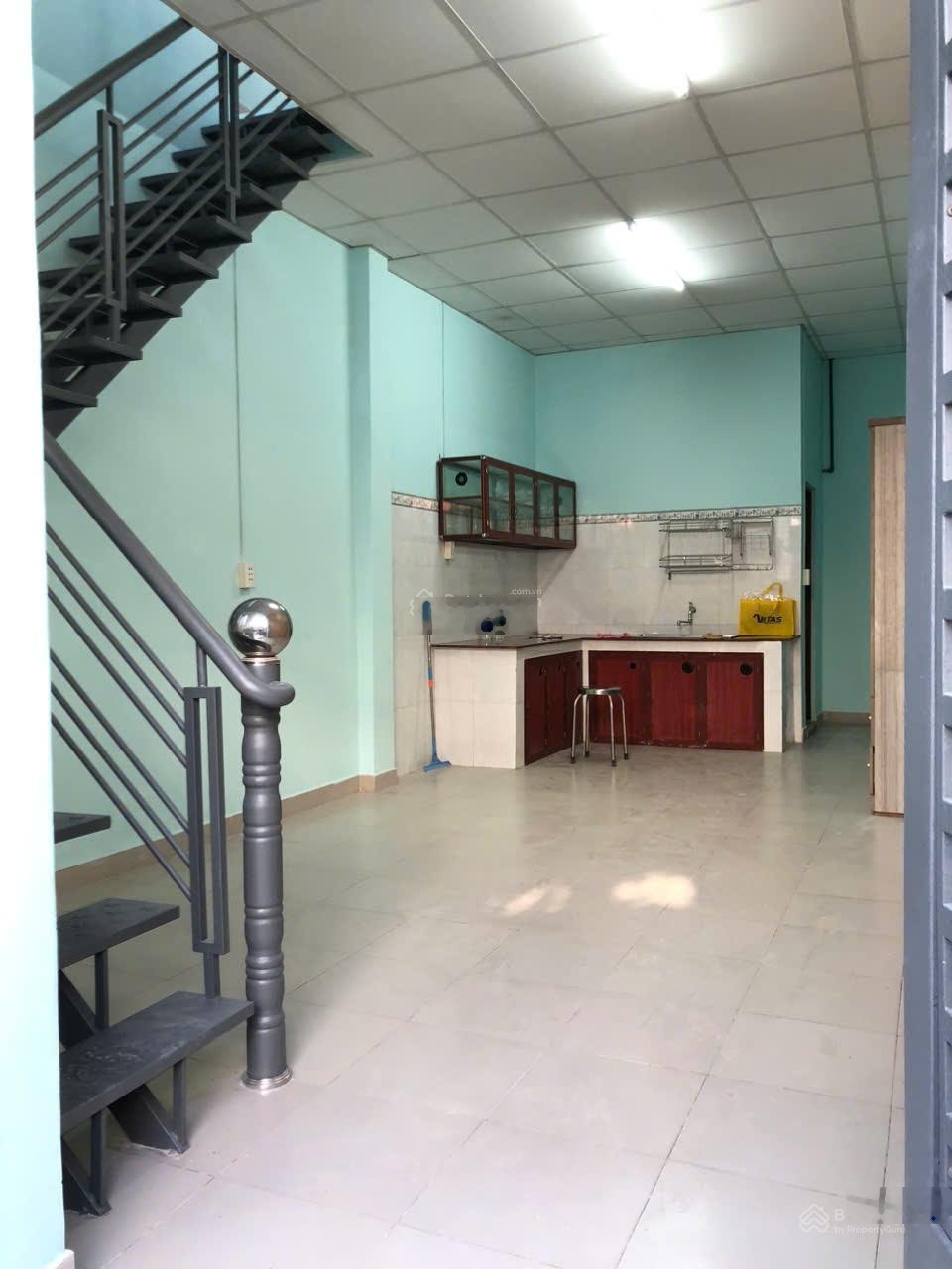 CC Cho thuê nhà riêng tại Thạnh Xuân 13, 5,5 triệu, 100m2, giá tốt, uy tín