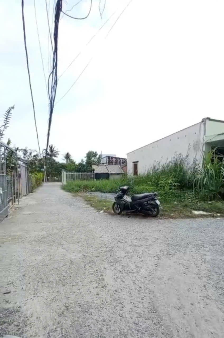 Lô góc mặt tiền đường xã tân an hội, củ chi, 110m2 (cln), shr, 995tr