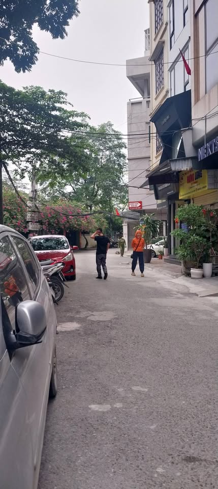 Bán nhà riêng quận Cầu Giấy, thành phố Hà Nội, giá 14,8 tỷ