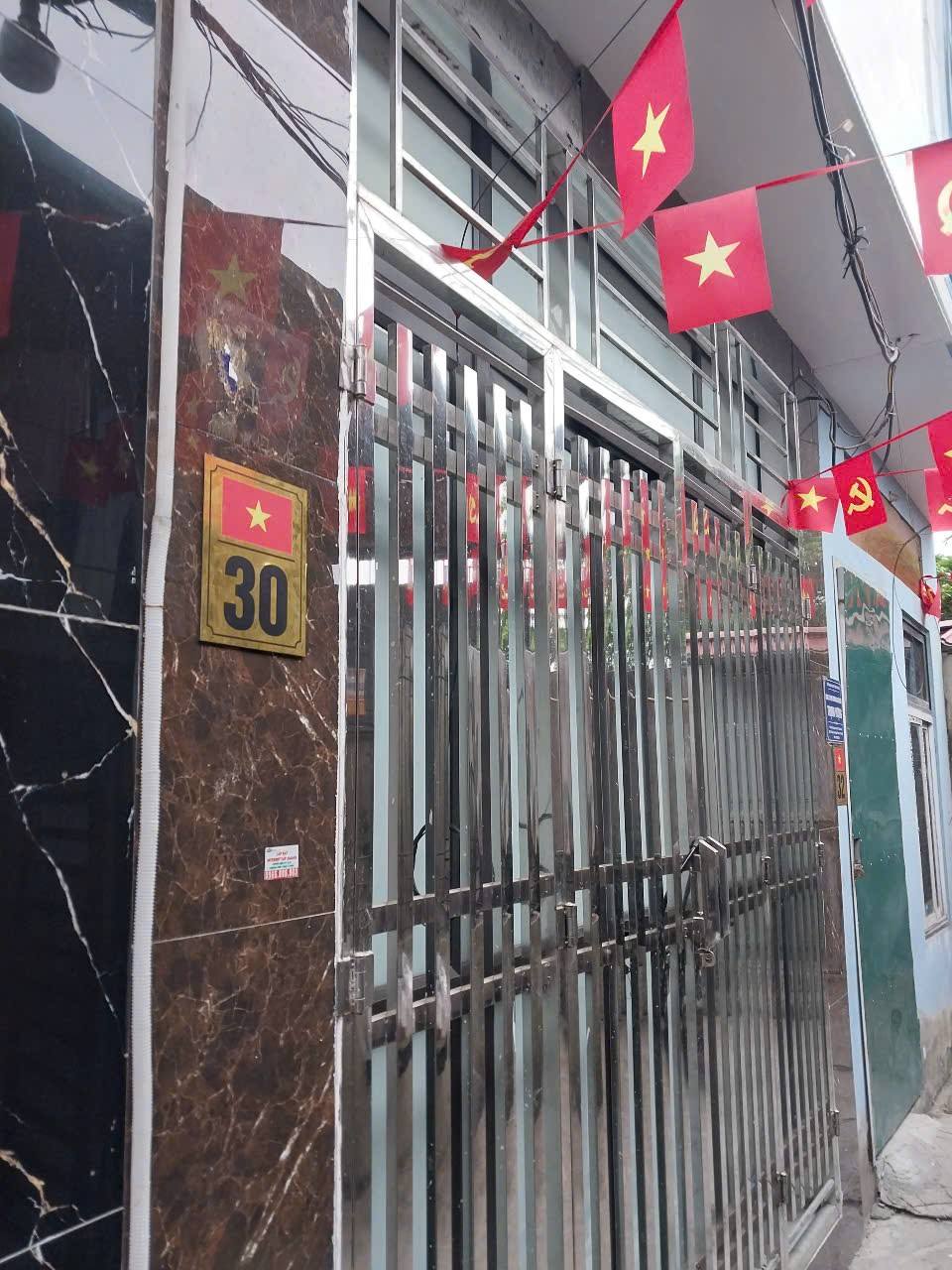 Bán nhà riêng huyện Thanh Trì, thành phố Hà Nội, giá 2,4 tỷ