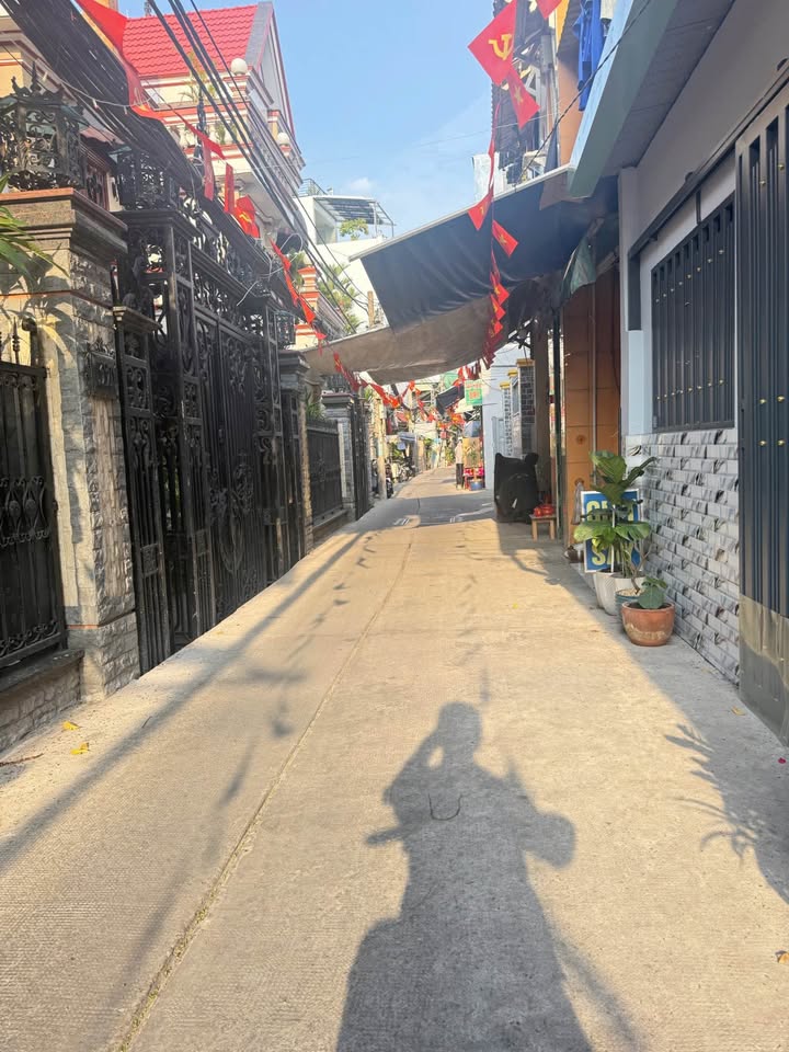 Bán đất Tân Thuận Đông, Quận 7, diện tích 4.2x19m, 3 lầu, sổ hồng riêng, giá 6.4 tỷ