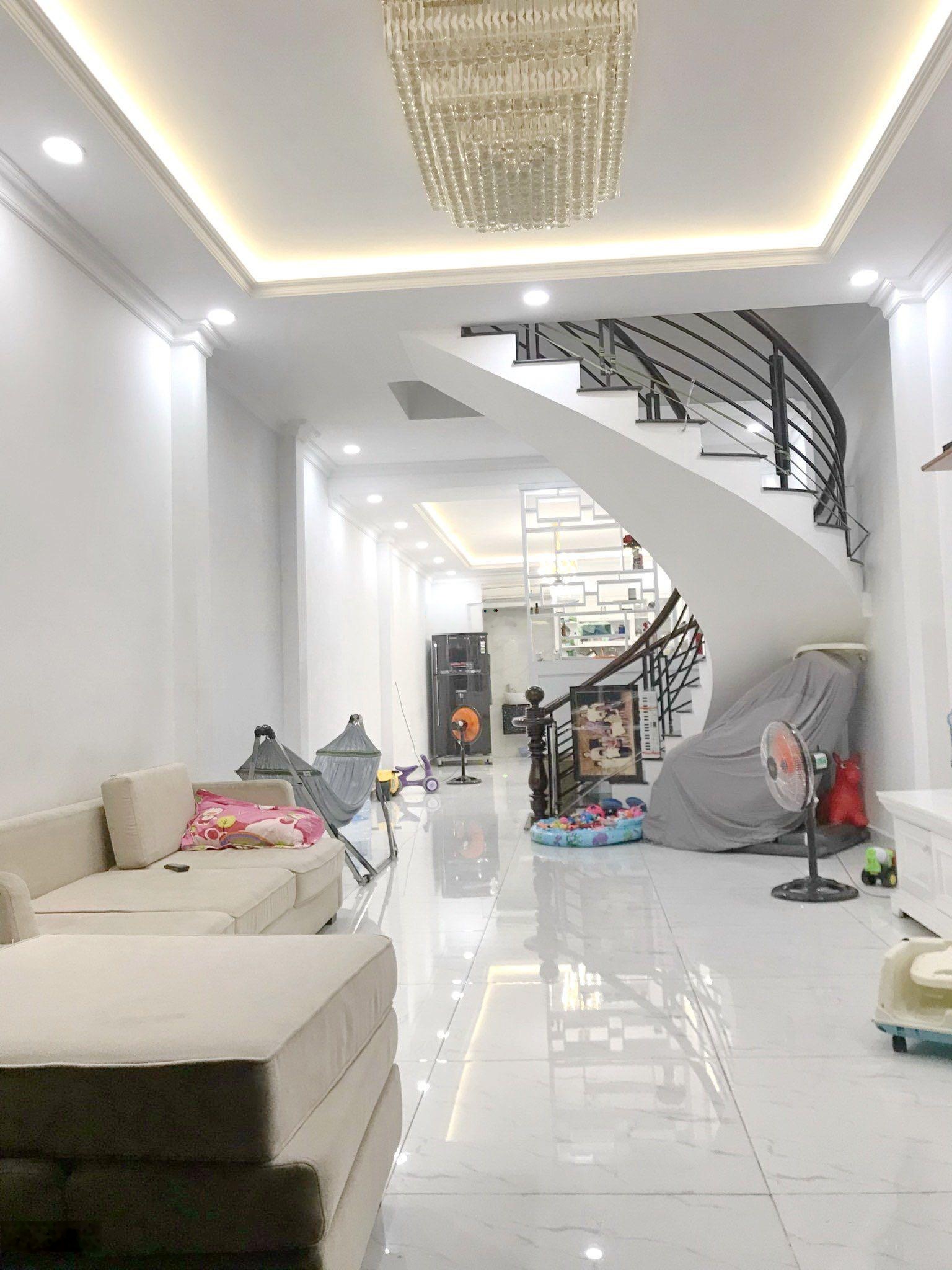 Cho thuê nhà nguyên căn đường Số 79, Tân Quy 5x20m trệt 3 lầu 22tr 0902428196